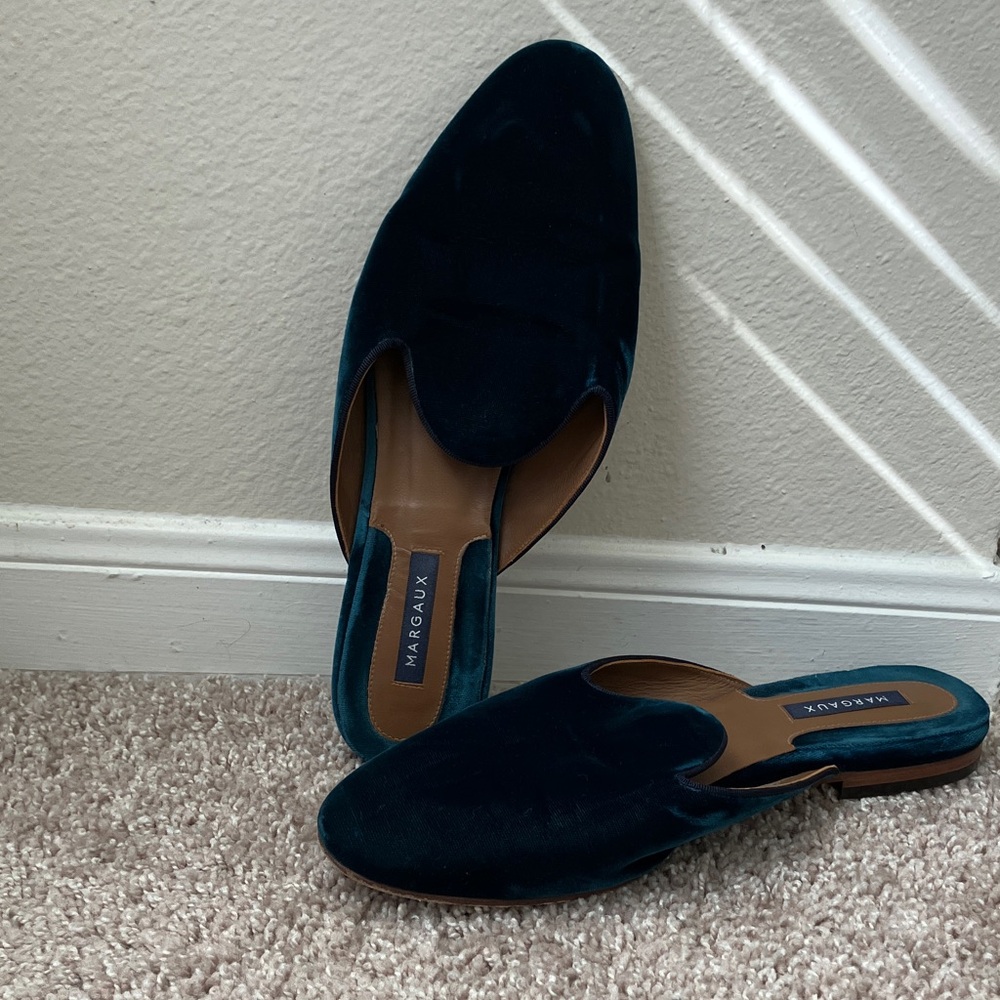 Margaux Velvet Loafers in Rich Navy
